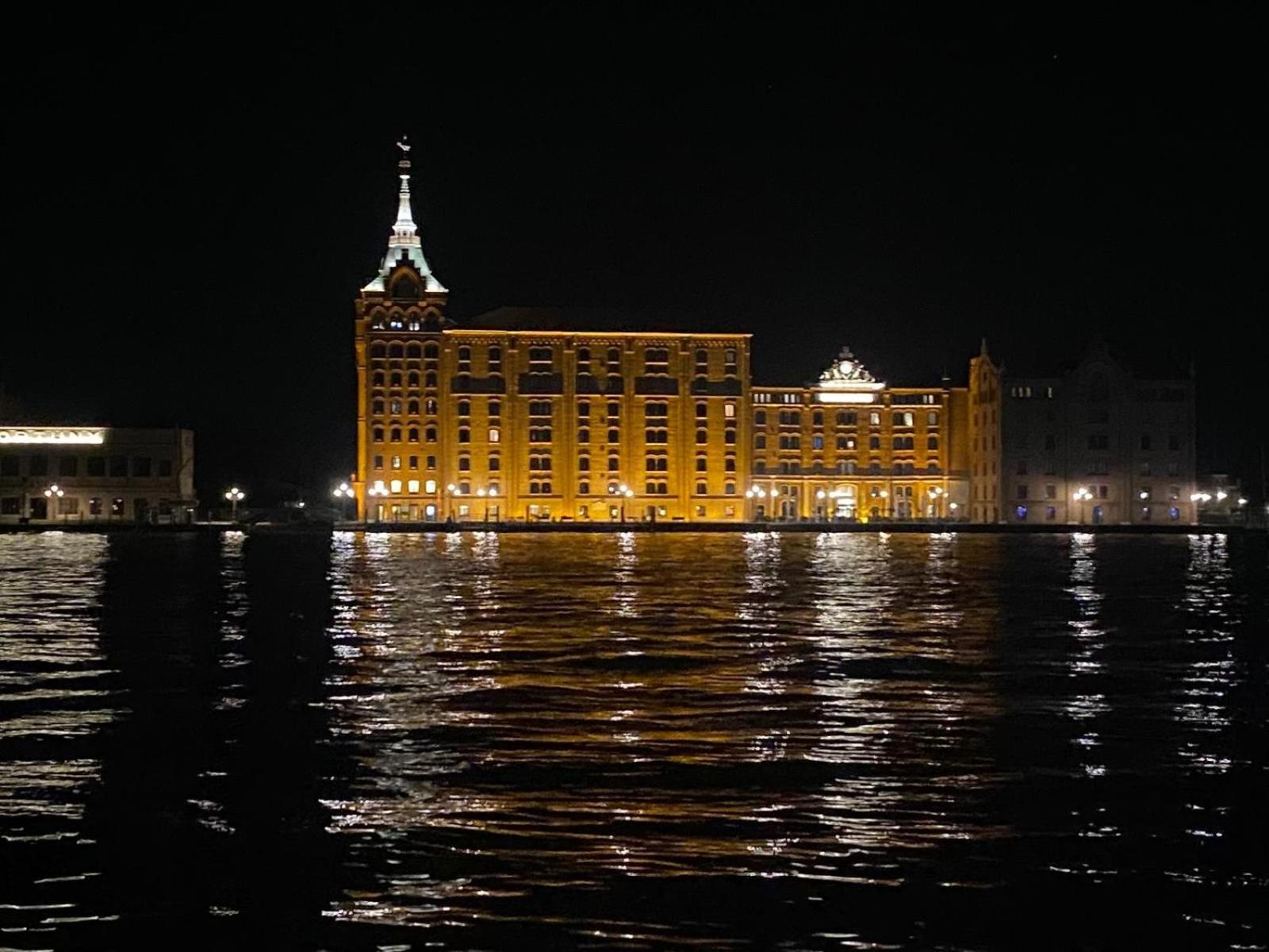 Giudecca Palanca 664 * Venedig